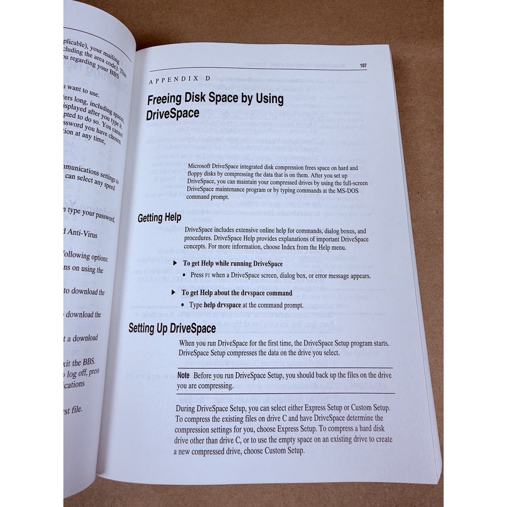 Microsoft Windows For Workgroups & MS-DOS User's Guide Book - Picture 7 of 9
